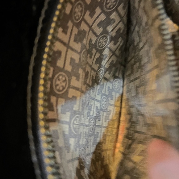 Tory Burch Black “Bombe” Patent Leather Bag - Picture 11 of 14